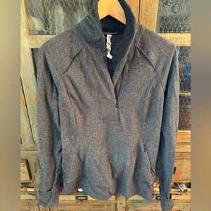 Lululemon pull over